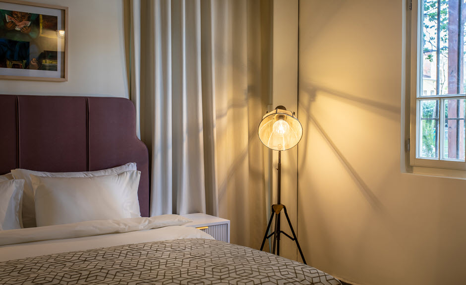 Room_303-4