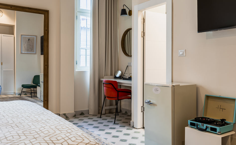 Room_304-3